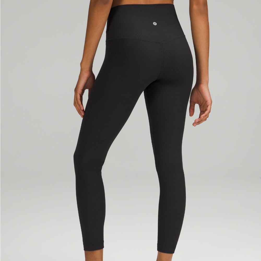 Lululemon align high rise ribbed legging 25inch size 4!